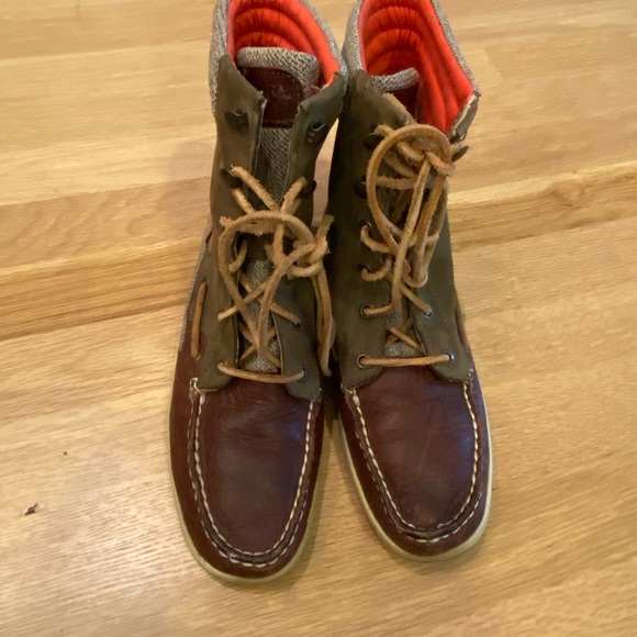 Sperry Womens Lace Up Ankle Boots Olive Green & Brown Leather / Size 7.5 - Picture 3 of 9